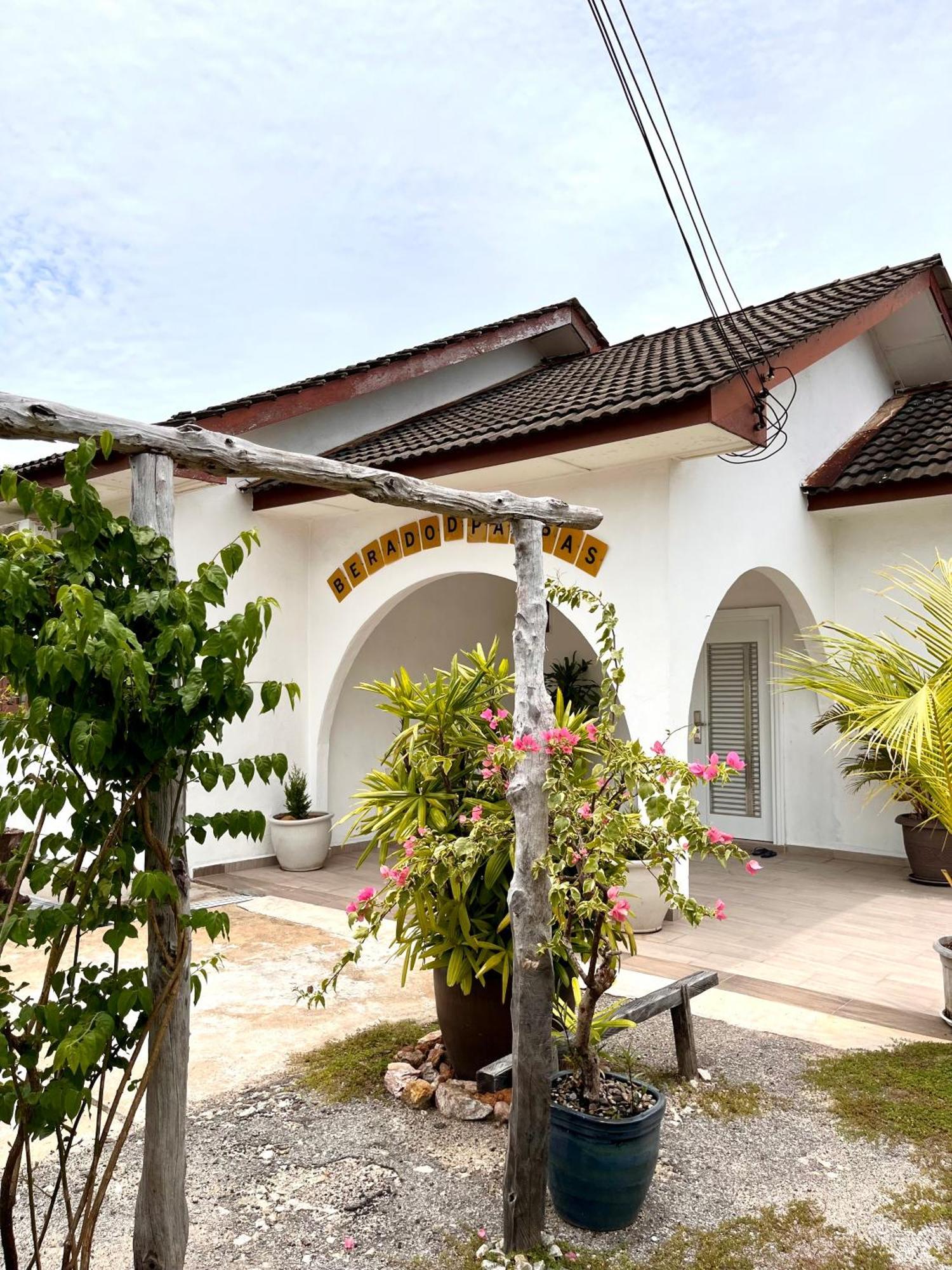 Kemaman - Berado D Pampass Holiday home Chukai